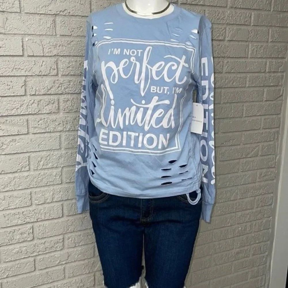 On Fire Long Sleeves Tee-Shirt Size M NWT